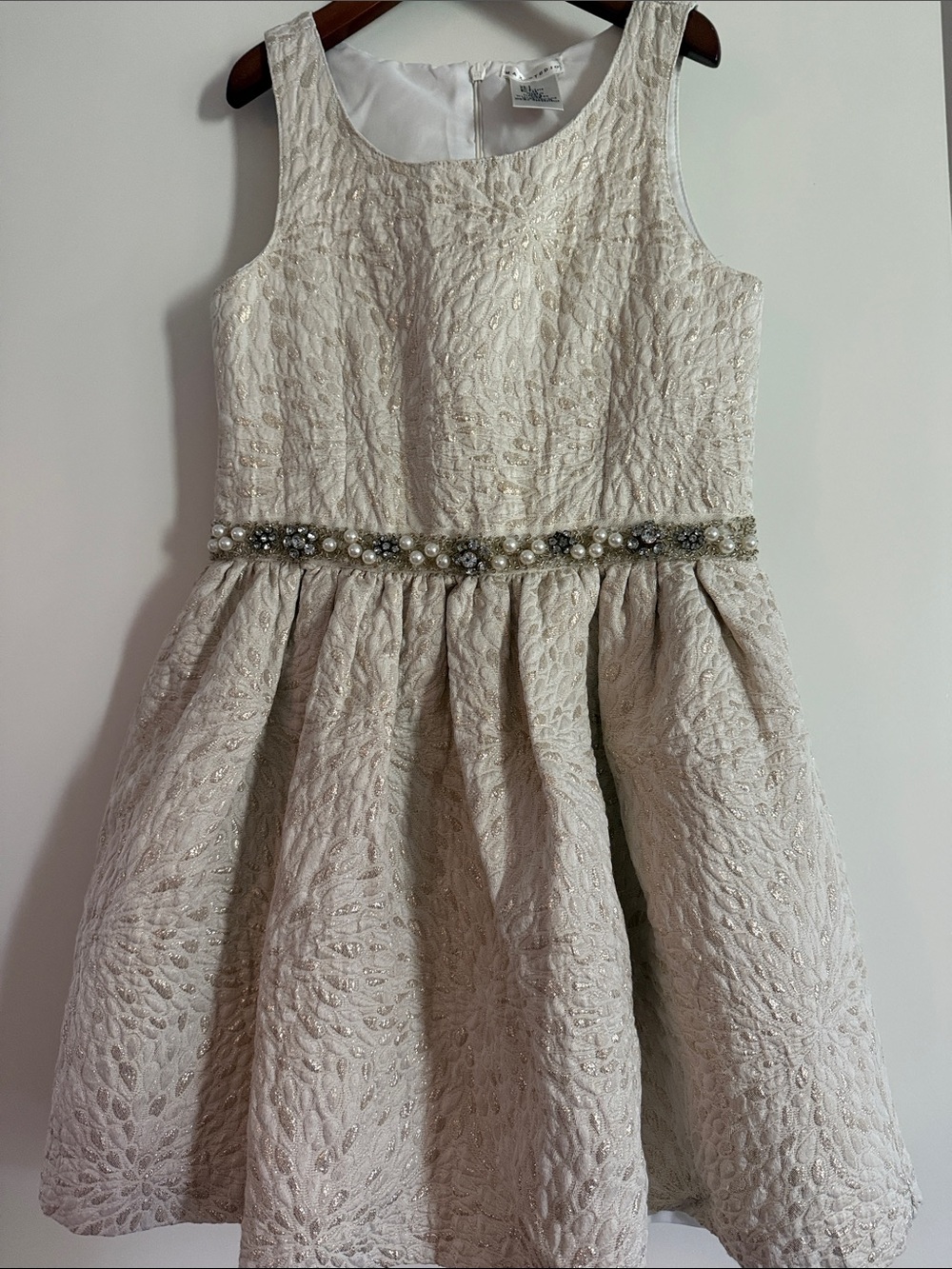 Gorgeous champagne dress